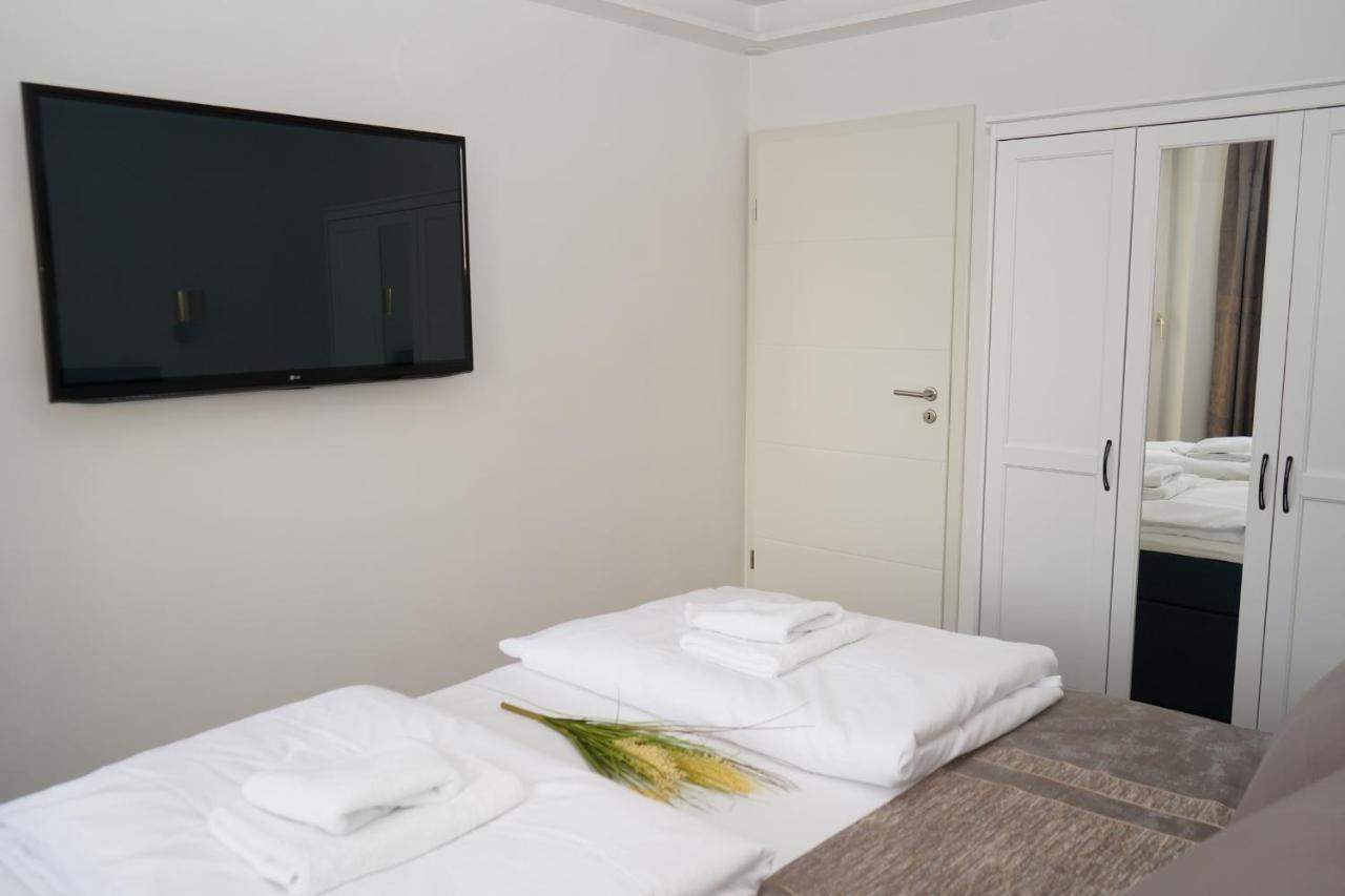 "Yildirim Touristik 1" Ferienwohnung Exklusiv In Austattung Und Lage Cuxhaven Esterno foto